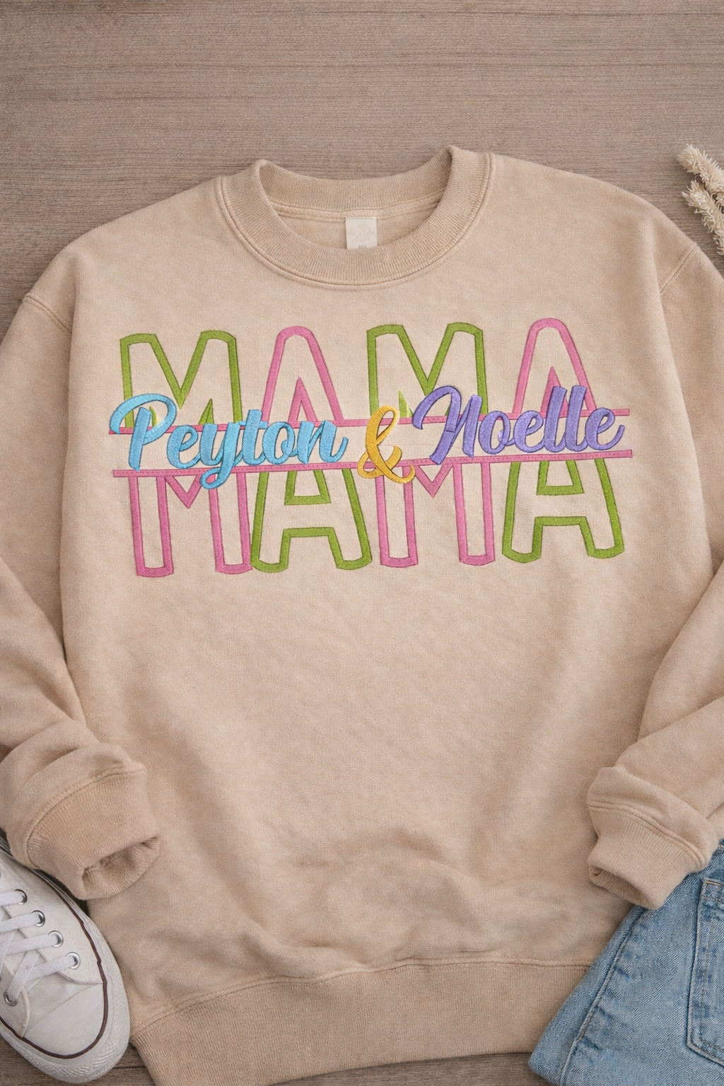 Personalized Mama Applique Sweatshirt