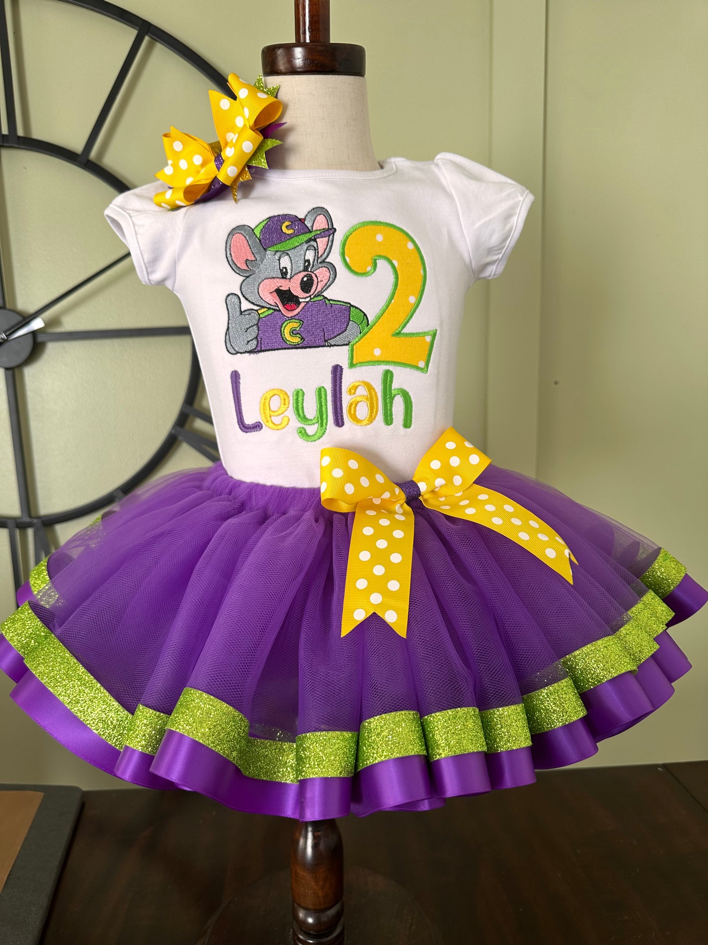 Chuck E. Cheese birthday outfit for girls 