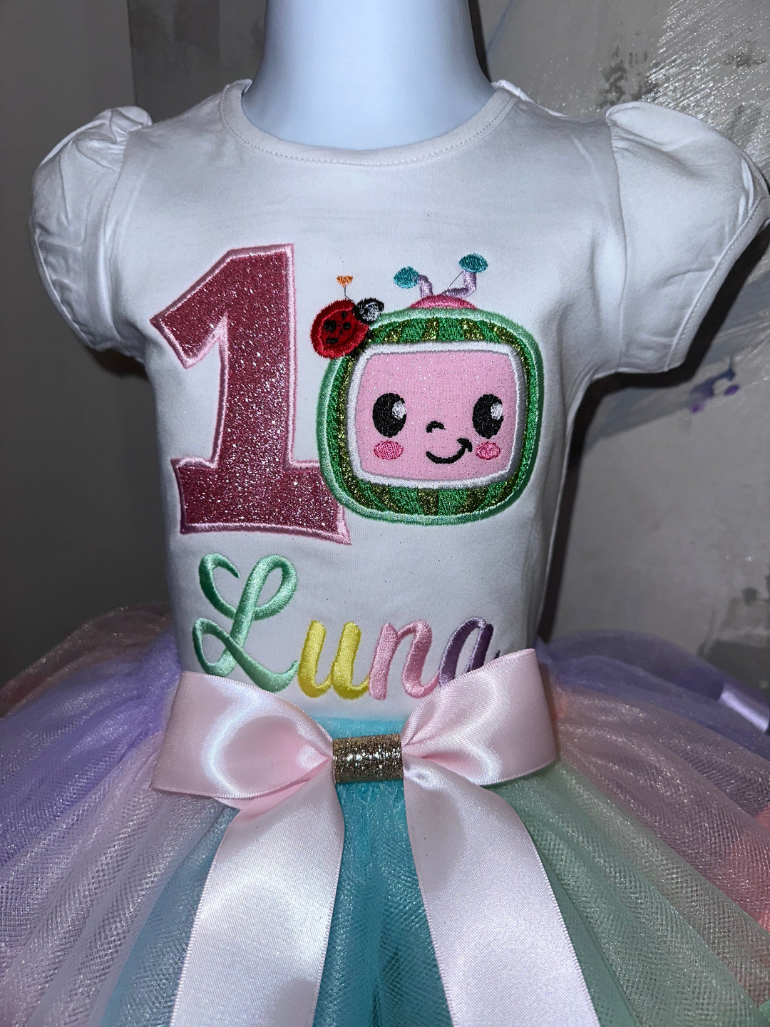 1st birthday dress personalized. Custom first birthday outfit. Personalized birthday dress 