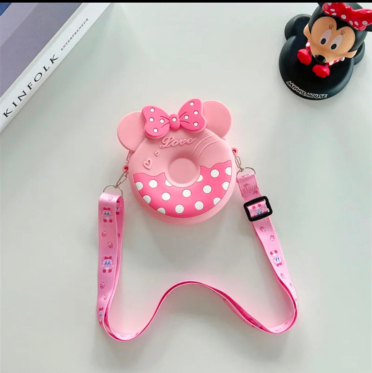 Pink and pink mouse ears donut bag