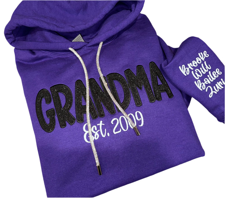 Personalizable Embroidered Mama Hoodie