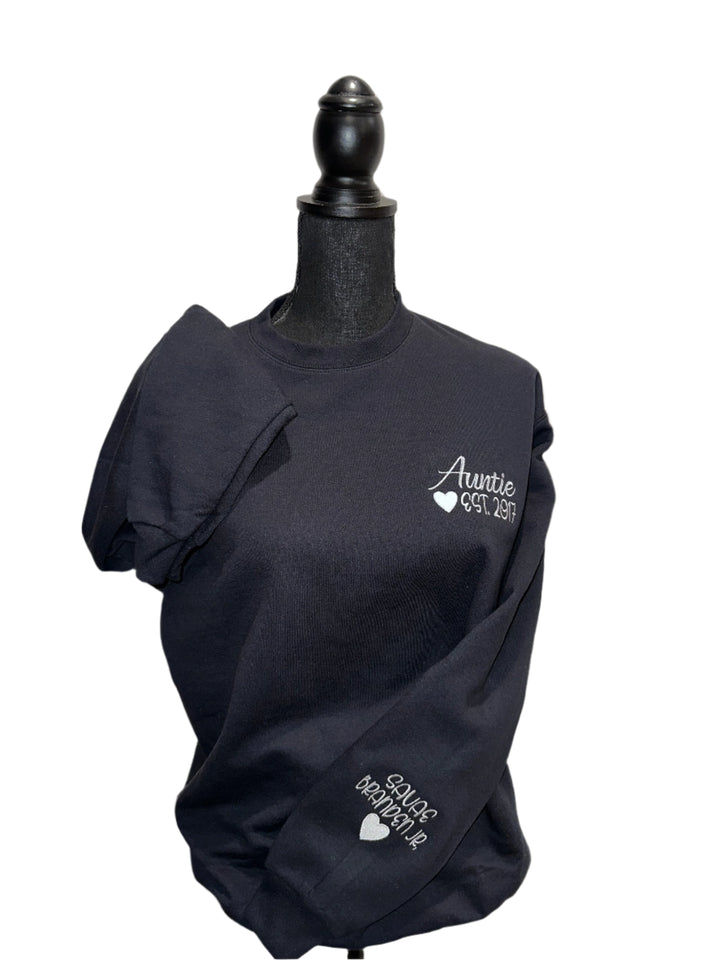 Personalizable Embroidered Auntie sweatshirt