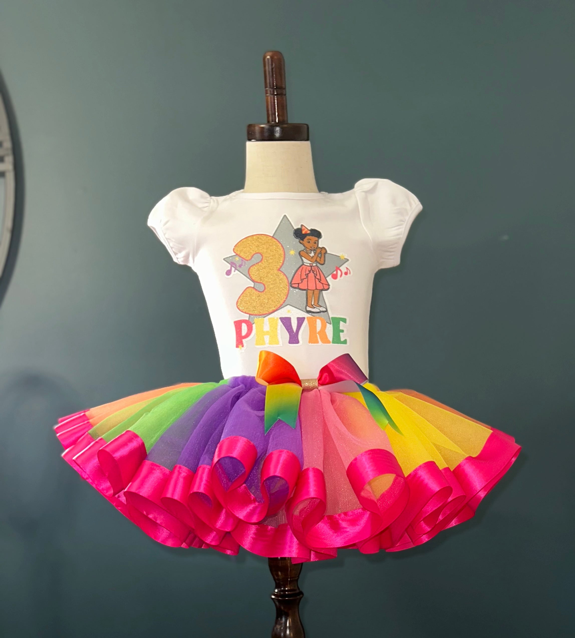 GRACIE’S high quality Corner Custom Birthday Tutu outfit