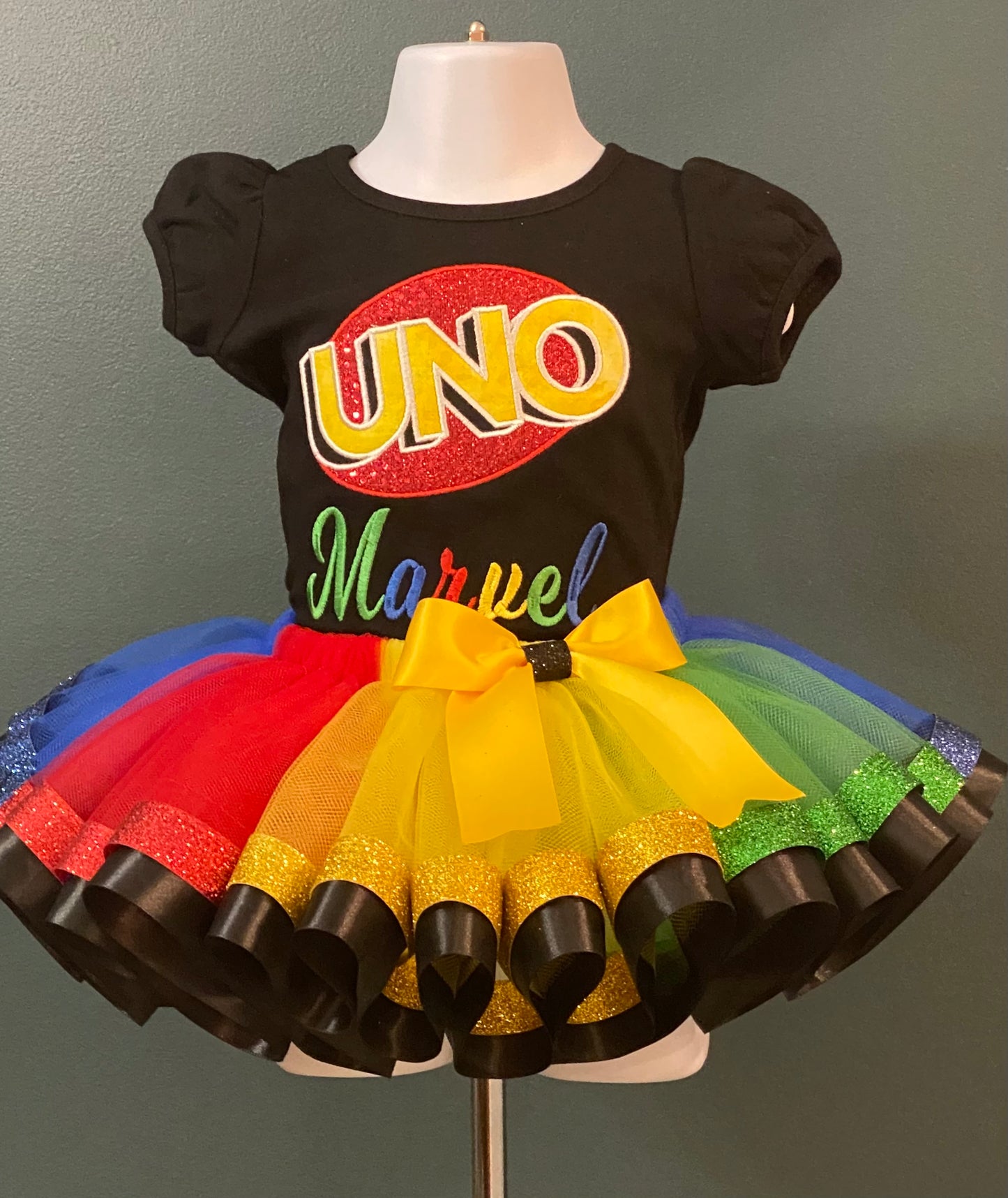 Uno birthday outfit. 1st birthday outfit for girls, theme and ideas