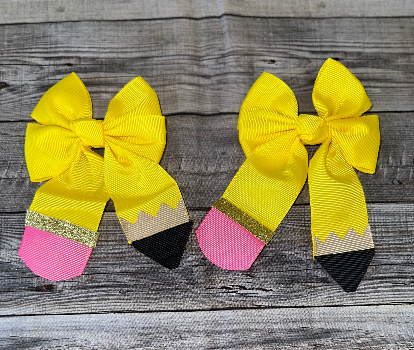 Pencil hairbows-pack of 2